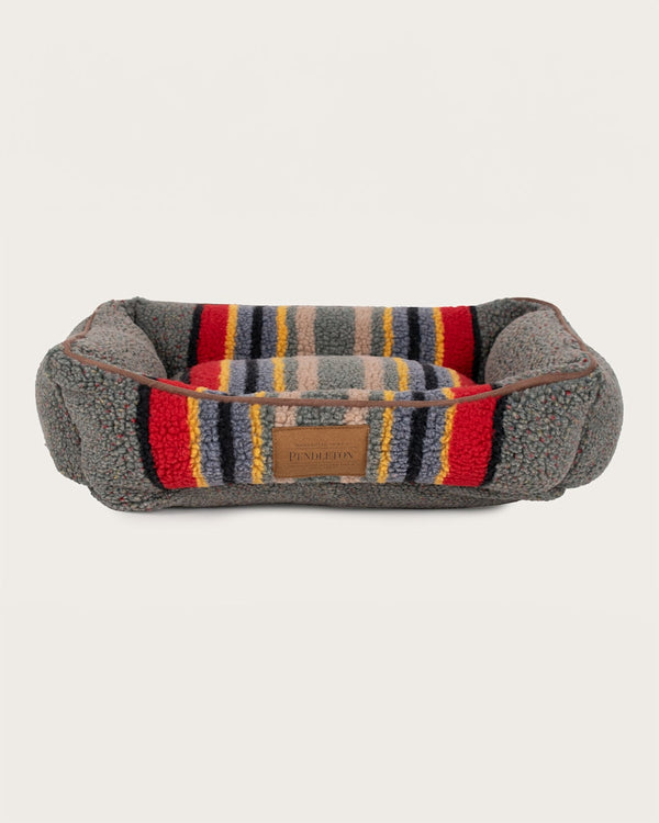 YAKIMA CAMP PET BED - KUDDLER IN GREEN HEATHER image number 1