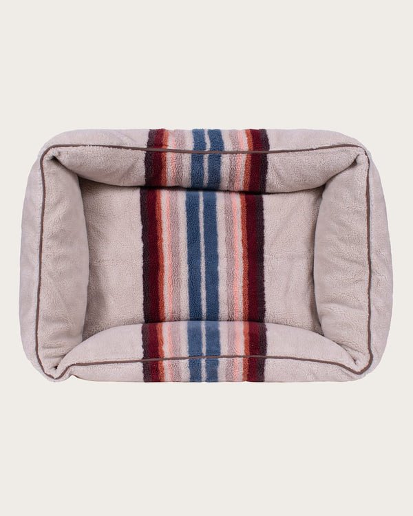 ALTERNATE VIEW OF SERAPE PET BED - KUDDLER IN ROSEWOOD image number 2