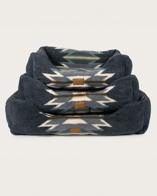 Pendleton Wyeth Trail Kuddler Pet Bed